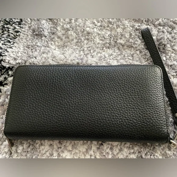 Michael Kors black wristlet - Picture 7 of 7